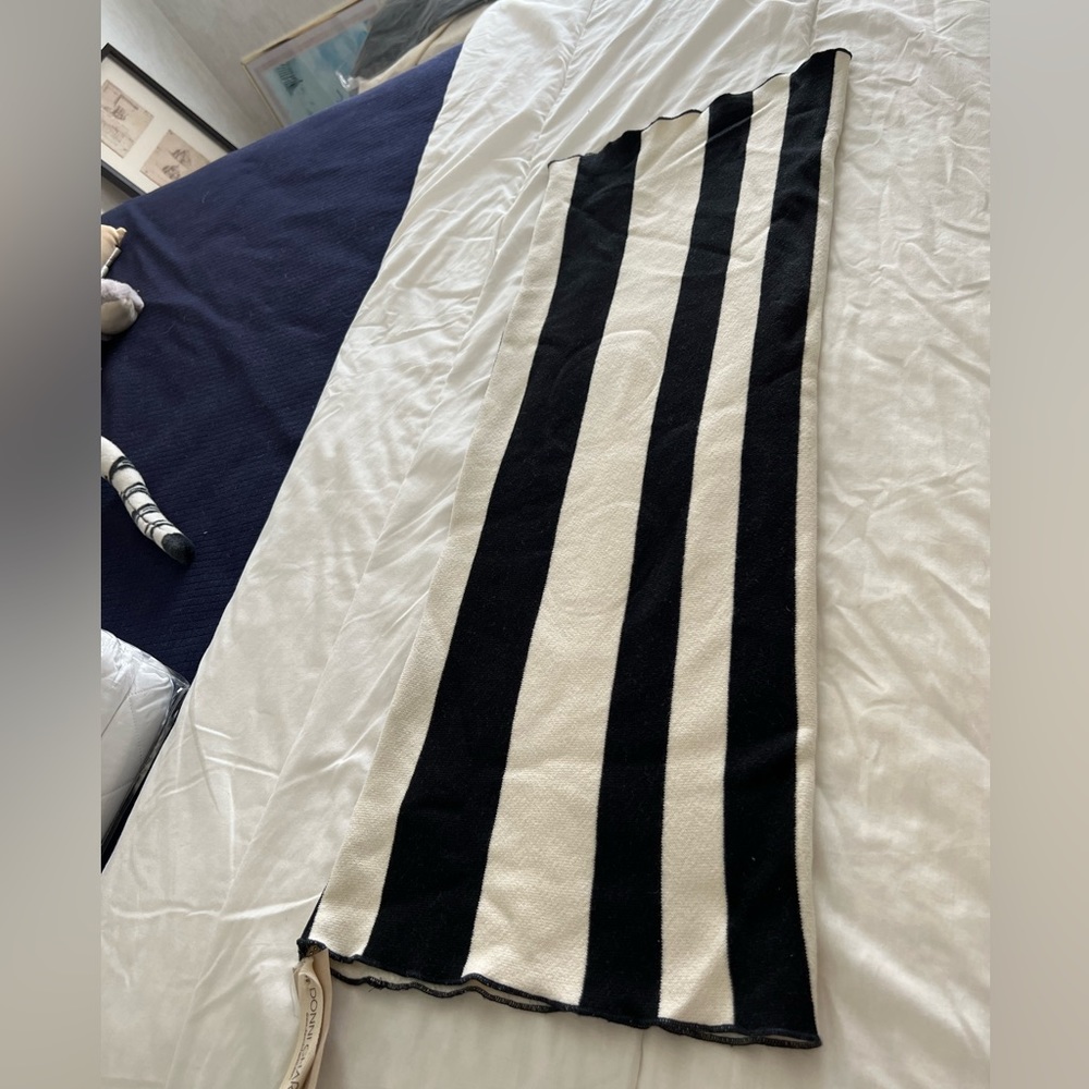 😍😍Donni Charm Scarves 😍😍